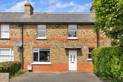 /international/ie/-16-sallynoggin-villas-dun-laoghaire-dublin-210110141465/