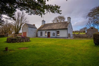 /international/ie/kidlawn-house-ballinasloe-roscommon-roscommon-210109687504/