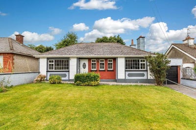/international/ie/moynalty-road-kells-kilkenny-210109879730/
