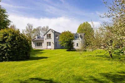 /international/ie/clonainey-ballyhack-kilsallaghan-swords-dublin-210109683049/