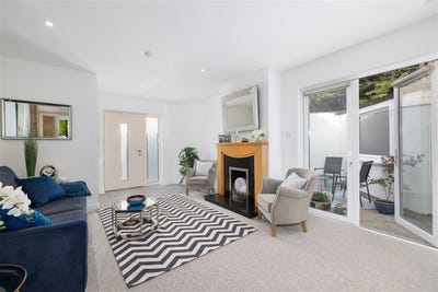 /international/ie/villino-hillside-dalkey-dublin-210109673900/
