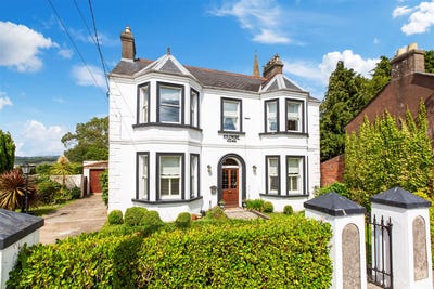 /international/ie/kylemore-coolgreaney-road-arklow-wicklow-210109683828/