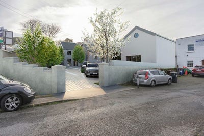 /international/ie/balglass-road-howth-dublin-13-dublin-13-dublin-210109680789/