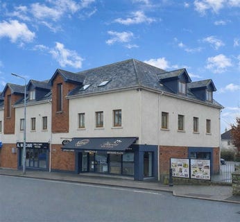 /international/ie/apt-10-chestnut-square-navan-meath-210109684324/