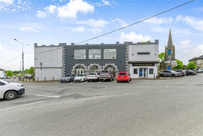 /international/ie/the-square-oldcastle-meath-210109678253/