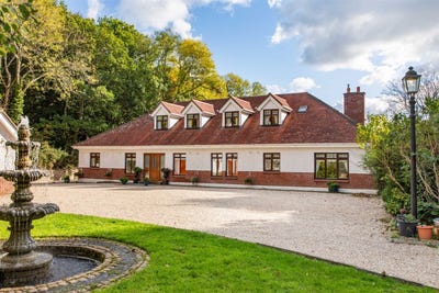 /international/ie/ashbrook-ballycorus-road-kilternan-dublin-210110053095/