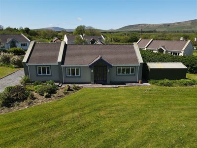 /international/ie/no-4-milltown-dingle-kerry-210109675949/