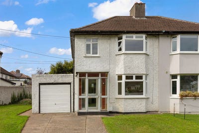 /international/ie/16-seafield-crescent-booterstown-blackrock-dublin-210110360514/