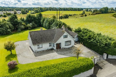 /international/ie/teach-ard-naas-kildare-210110313310/