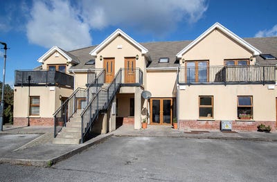 /international/ie/2-pairc-mblath-ballinroad-dungarvan-waterford-210110430928/