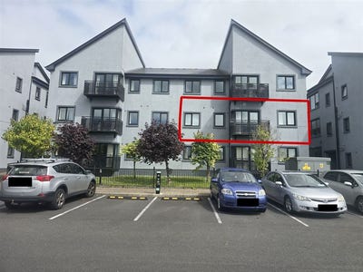 /international/ie/apartment-25-chestnut-cois-locha-castlebar-mayo-210119619419/