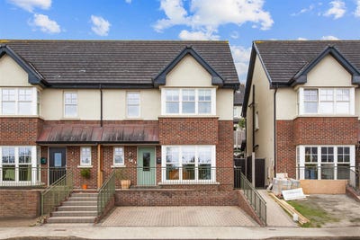 /international/ie/14-seagreen-drive-greystones-wicklow-210110265845/