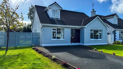 /international/ie/142-knockaphunta-park-westport-road-castlebar-castlebar-mayo-210110330196/