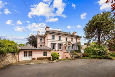 /international/ie/summerville-21-cross-avenue-blackrock-louth-210110360299/