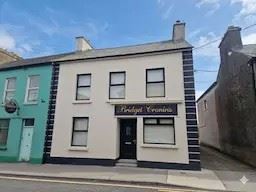 /international/ie/bridget-cronin-house-main-street-castlerea-roscommon-210109681149/