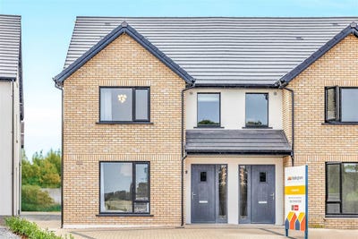 /international/ie/bellingham-park-road-rush-louth-210109679250/