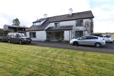 /international/ie/willowdale-barnakyle-patrickswell-limerick-210109683274/