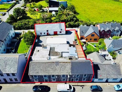 /international/ie/boland-s-bar-main-street-castlegregory-kerry-210109678093/