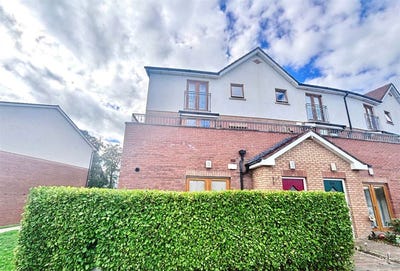 /international/ie/27-summerseat-green-clonee-meath-210110141330/