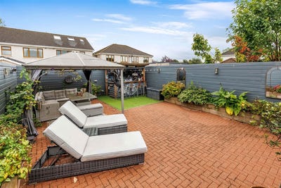 /international/ie/5-woodlands-manor-ratoath-meath-210110071946/