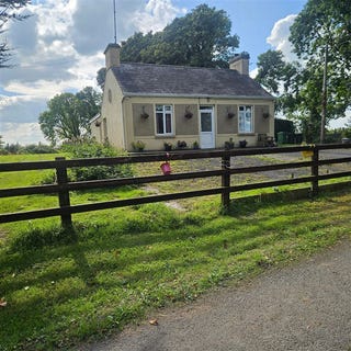 /international/ie/taghnoose-castlerea-roscommon-210119699026/