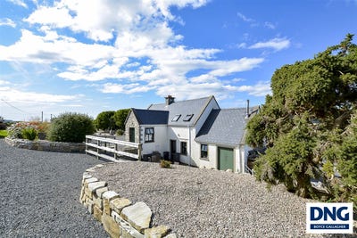 /international/ie/butterfly-cottage-kill-dunfanaghy-donegal-210109682750/