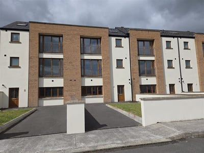 /international/ie/clos-dhromainn-riverside-road-carrickmacross-monaghan-210109720508/