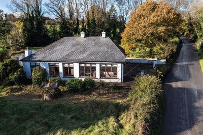 /international/ie/lot-one-house-former-shop-premi-ballyneale-tullogher-kilkenny-210109686481/