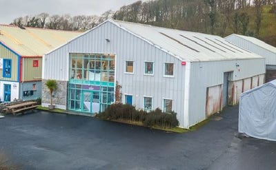 /international/ie/unit-9-westport-industrial-estate-westport-mayo-210109687628/