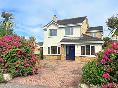 /international/ie/28-an-grianan-ballinroad-dungarvan-waterford-210109673479/