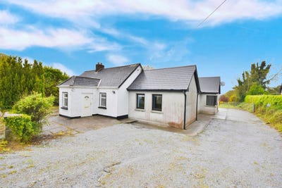 /international/ie/athea-upper-athea-limerick-210109684811/