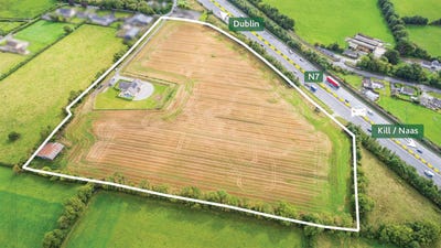 /international/ie/residence-on-11-85-acres-blackhill-kill-donegal-210110053108/