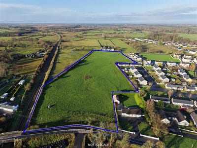 /international/ie/c-6-50-acres-castlerea-roscommon-210109671448/