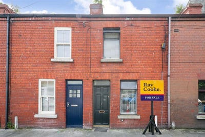 /international/ie/74-cook-street-dublin-8-dublin-210109675021/