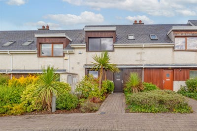 /international/ie/4-the-mews-pelletstown-manor-dublin-15-dublin-210110360489/