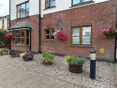 /international/ie/11-beverton-court-donabate-dublin-210109720405/