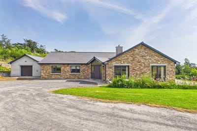 /international/ie/seabank-circular-road-dunmore-east-dublin-210109686536/