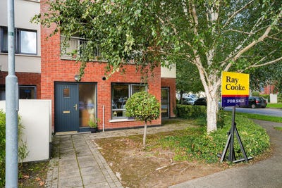 /international/ie/11-rosse-court-terrace-lucan-dublin-210110330279/