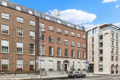 /international/ie/behan-house-mount-street-lower-dublin-2-dublin-210119932960/