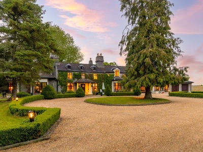 /international/ie/glendaars-house-daars-south-straffan-kildare-210119699004/