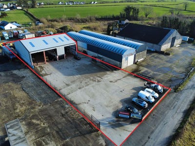 /international/ie/newtowncunningham-tyre-centre-newtown-cunningham-donegal-210109681495/