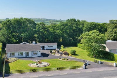 /international/ie/kilmeaney-kilmorna-listowel-kerry-210109683236/