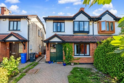 /international/ie/33-the-green-woodbrook-glen-bray-wicklow-210110353495/