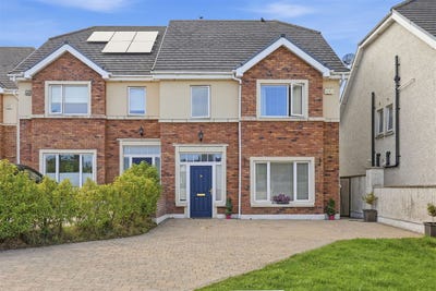 /international/ie/90-creninigans-banog-ashbourne-meath-210119933072/