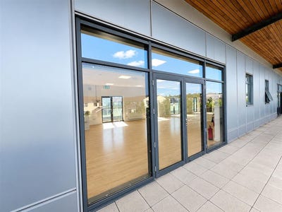 /international/ie/unit-10-charlesland-shopping-centre-charlesland-greystones-wicklow-210119718804/