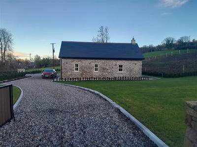 /international/ie/west-old-bridge-co-waterford-clonmel-meath-210109686329/
