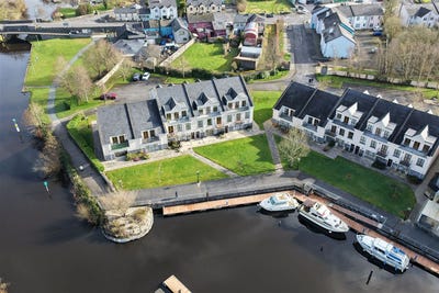 /international/ie/apartment-13-leitrim-marina-main-street-carrick-on-shannon-roscommon-210109687496/
