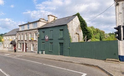 /international/ie/main-street-co-stranorlar-offaly-210119658203/