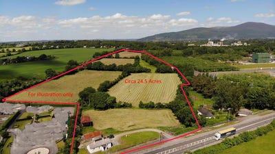 /international/ie/circa-9-93-ha-24-54-acres-at-laganore-clonmel-meath-210109679042/