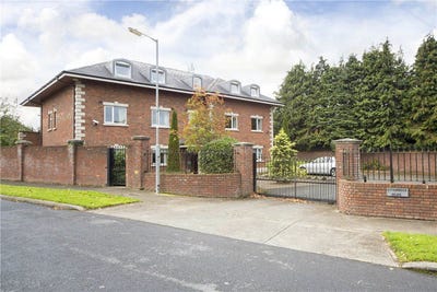 /international/ie/3-effernock-mews-dublin-road-trim-meath-210109677588/